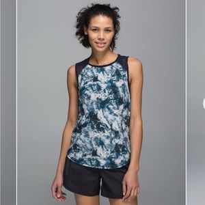 Lululemon Sculpt Tank - M